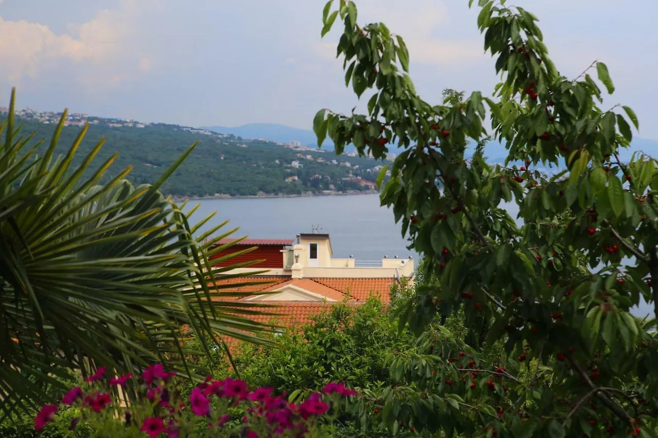 Apartman Carmen Volosko Opatija Croatia